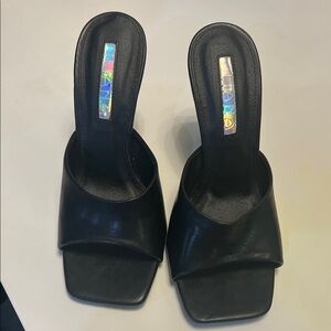 Black Women's Slide Sandals size 6 BUY ONE GET ONE FREE ON SHOES